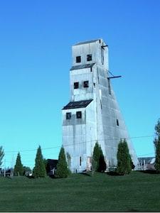 Bell Mine, No. 1 Shaft Theford Mines, QC